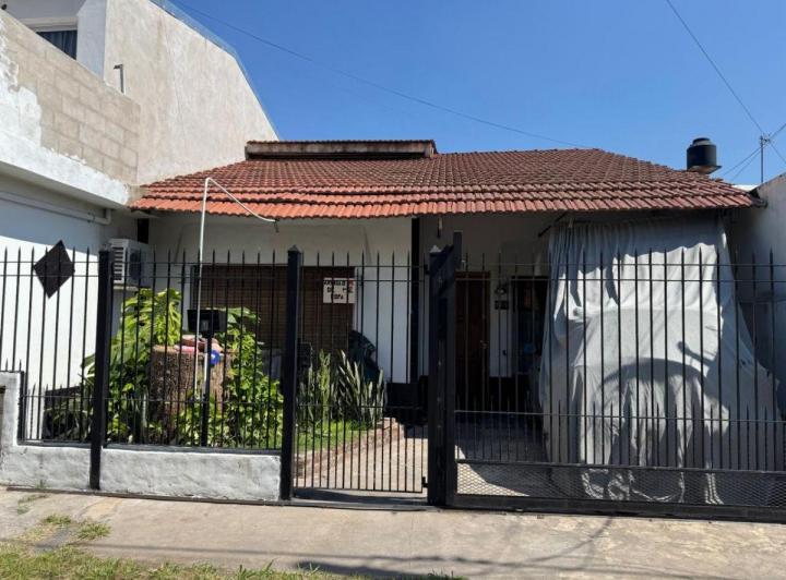 Casa · 180m² · 4 Ambientes