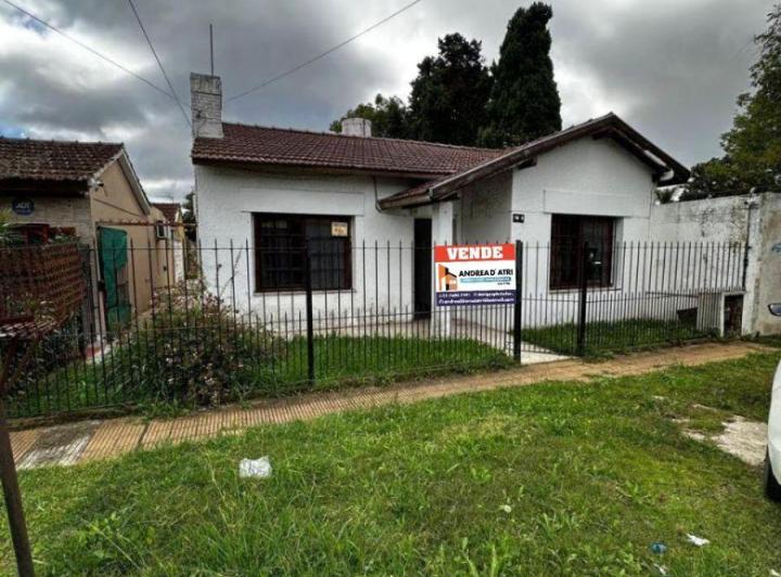 Casa · 69m² · 3 Ambientes · 1 Cochera