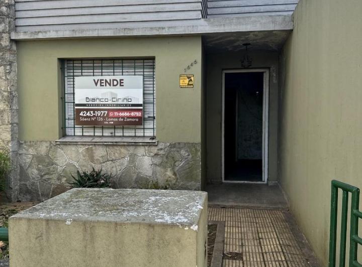 Casa · 119m² · 4 Ambientes · 1 Cochera