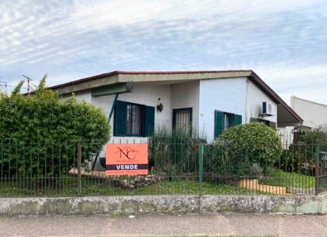 Casa · 85m² · 4 Ambientes · 1 Cochera