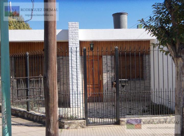 Casa · 156m² · 3 Ambientes · 1 Cochera
