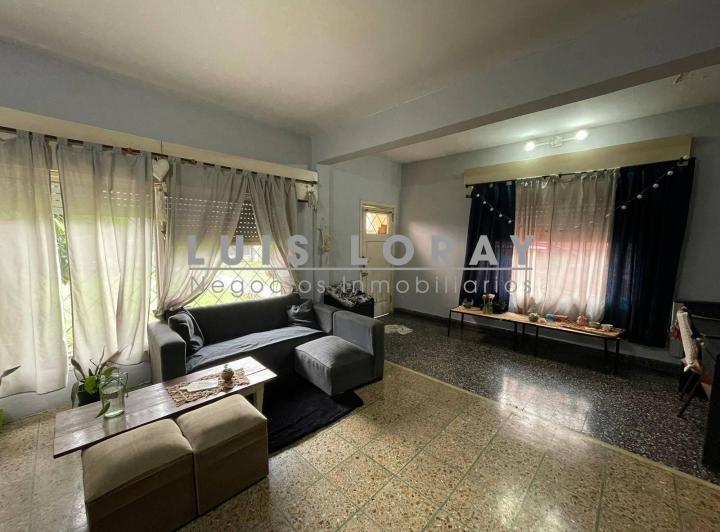 Casa · 135m² · 4 Ambientes · 1 Cochera