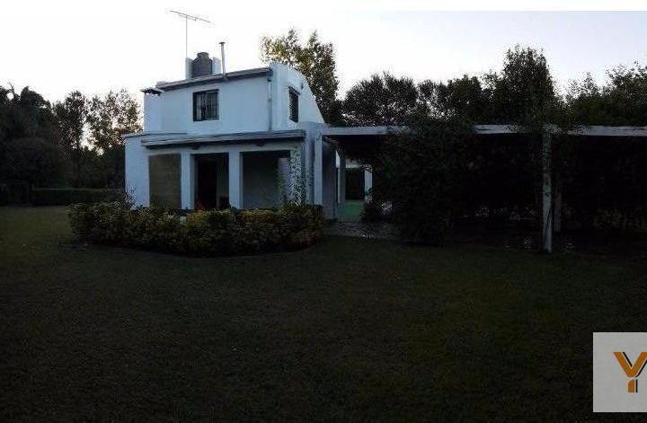 Casa · 100m² · 3 Ambientes · 3 Cocheras