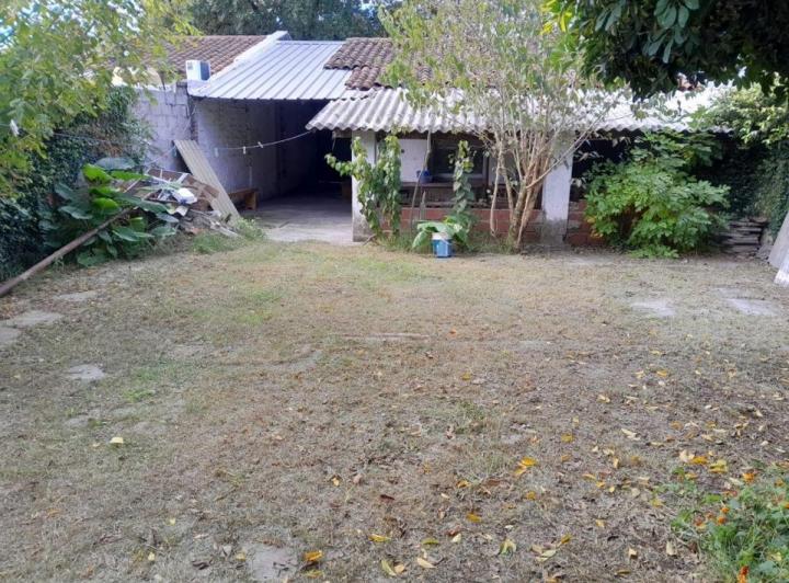 Casa · 1m² · 3 Ambientes