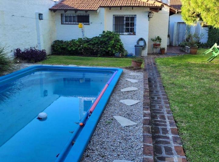 Casa · 200m² · 4 Ambientes
