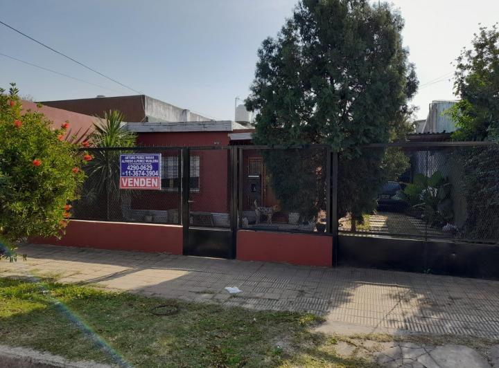 Casa · 70m² · 3 Ambientes · 1 Cochera