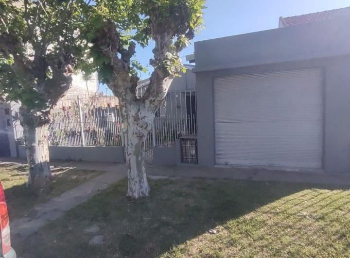 Casa · 60m² · 2 Ambientes · 1 Cochera