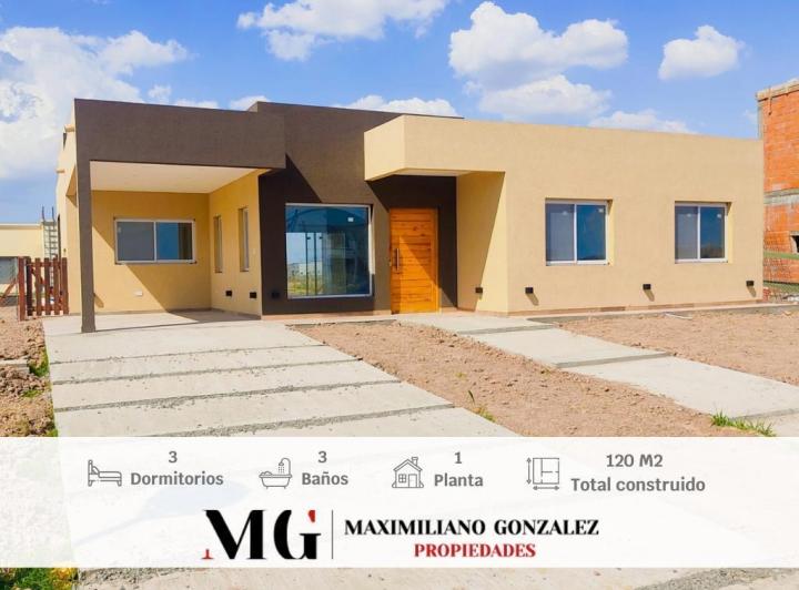 Casa · 120m² · 4 Ambientes · 1 Cochera
