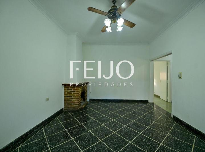 Casa · 146m² · 5 Ambientes · 1 Cochera