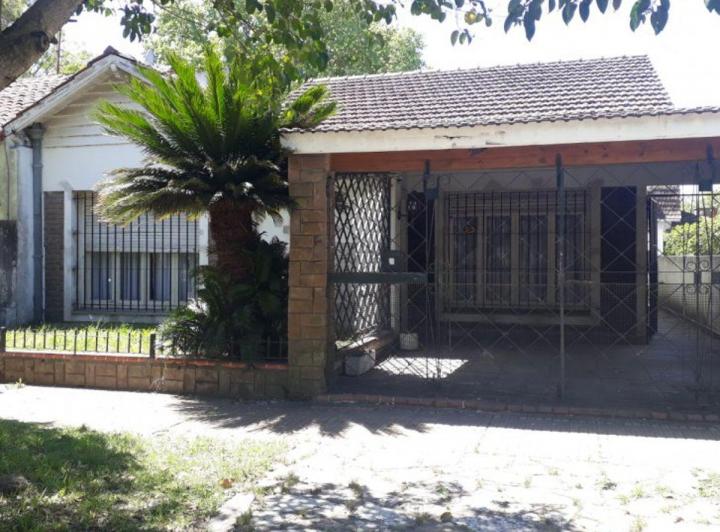 Casa · 80m² · 3 Ambientes · 1 Cochera