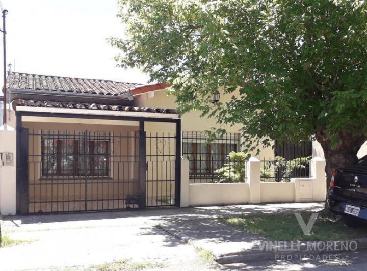 Casa · 90m² · 3 Ambientes · 1 Cochera