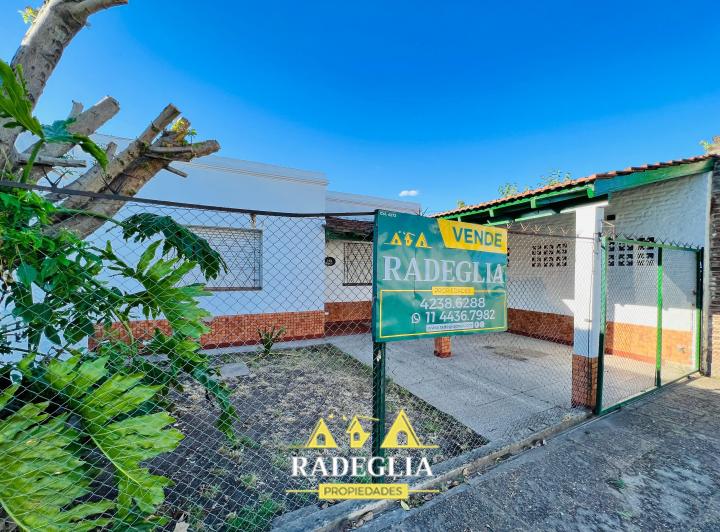 Casa · 1m² · 3 Ambientes · 1 Cochera
