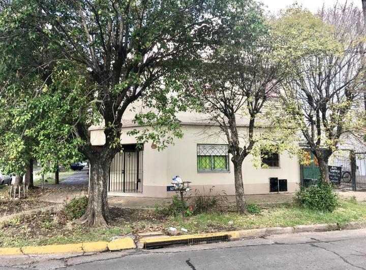 Casa · 150m² · 3 Ambientes · 1 Cochera