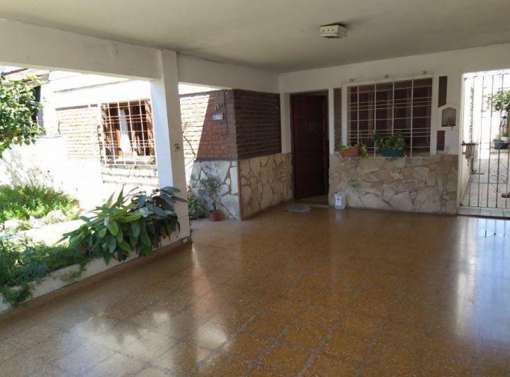 Casa · 120m² · 3 Ambientes · 1 Cochera