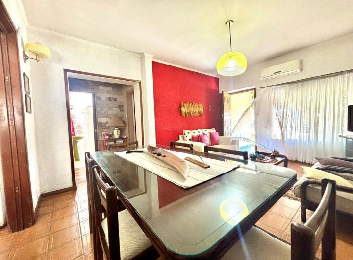 Casa · 150m² · 3 Ambientes · 1 Cochera