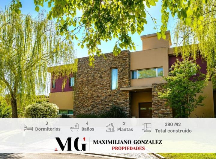 Casa · 380m² · 7 Ambientes · 2 Cocheras