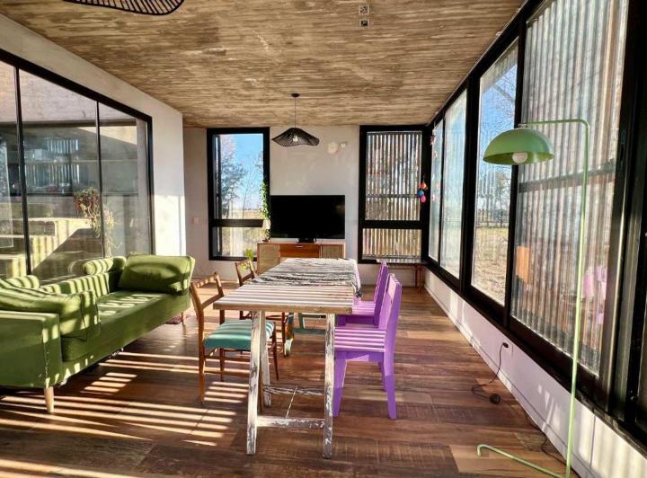 Casa · 110m² · 4 Ambientes · 2 Cocheras