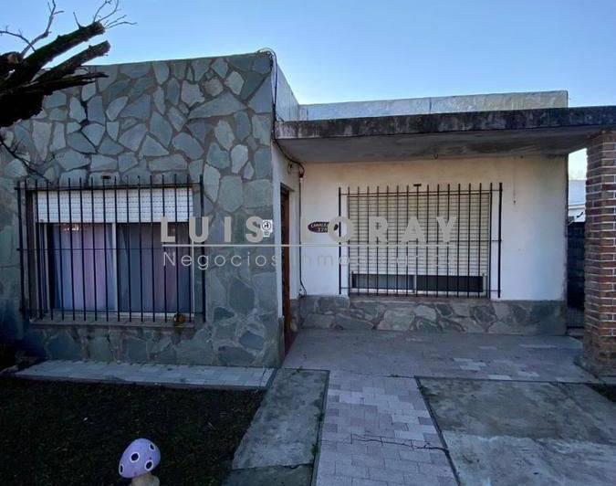 Casa · 80m² · 3 Ambientes · 1 Cochera