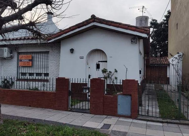 Casa · 115m² · 3 Ambientes · 2 Cocheras