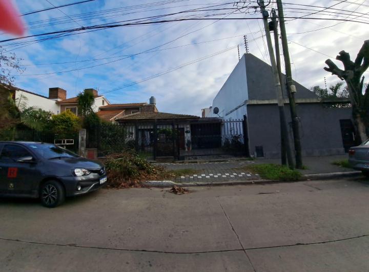 Casa · 428m² · 10 Ambientes · 5 Cocheras