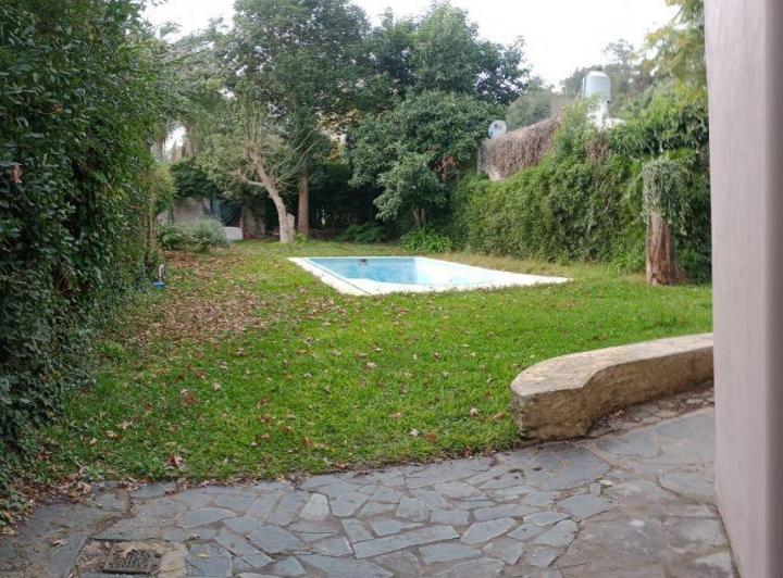 Casa · 100m² · 3 Ambientes · 1 Cochera
