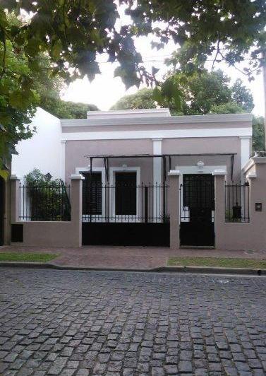 Casa · 270m² · 2 Dormitorios