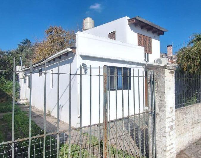 Casa · 110m² · 4 Ambientes · 2 Cocheras