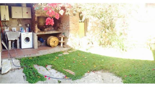 Casa · 80m² · 4 Ambientes · 1 Cochera