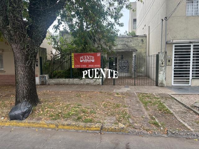 Casa · 329m² · 3 Ambientes · 1 Cochera