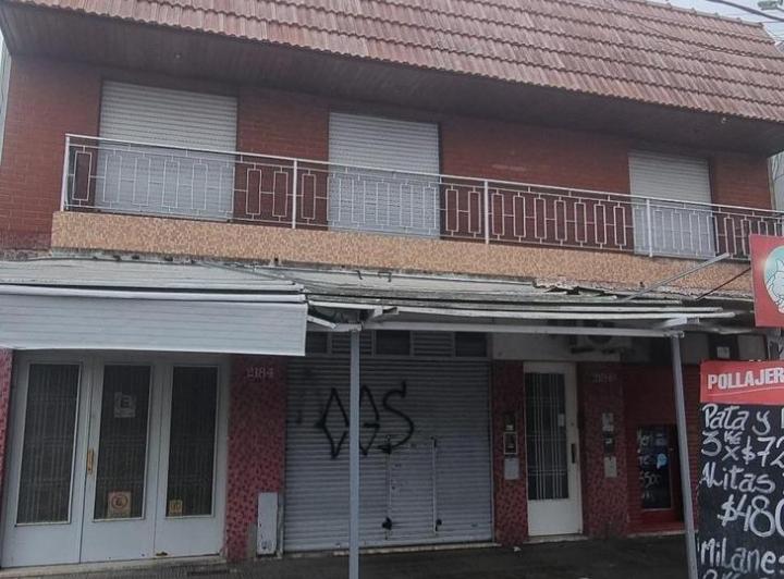 Casa · 90m² · 6 Ambientes