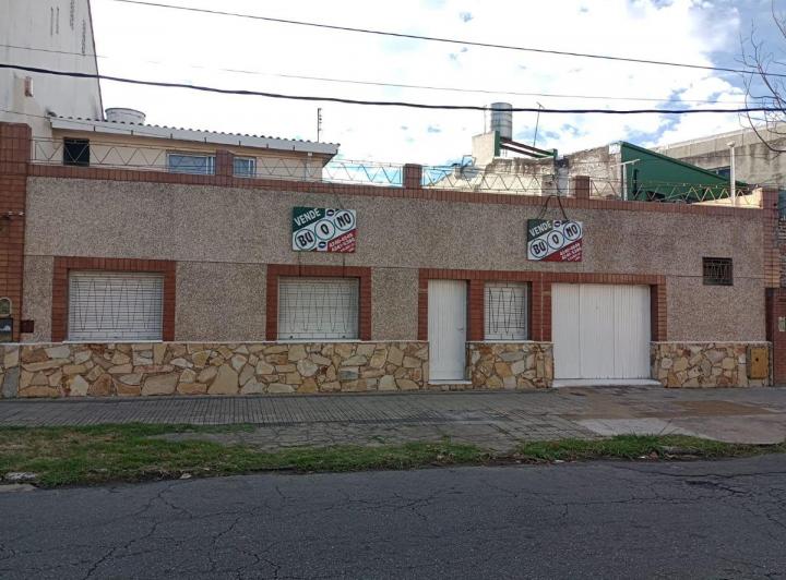 Casa · 120m² · 4 Ambientes · 1 Cochera