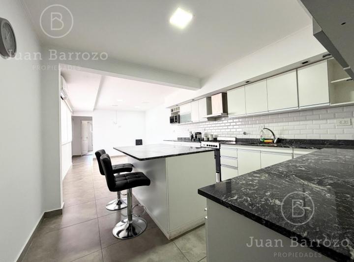 Casa · 155m² · 4 Ambientes · 1 Cochera