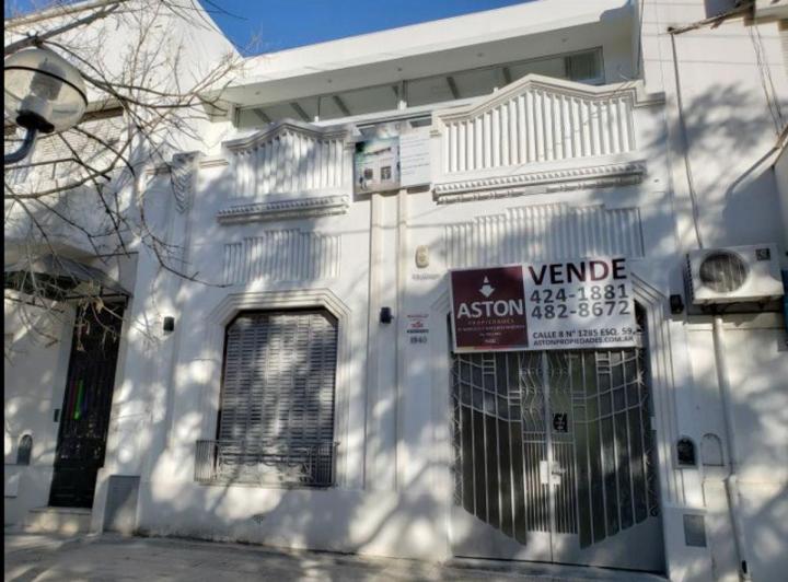 Casa · 160m² · 3 Ambientes · 1 Cochera