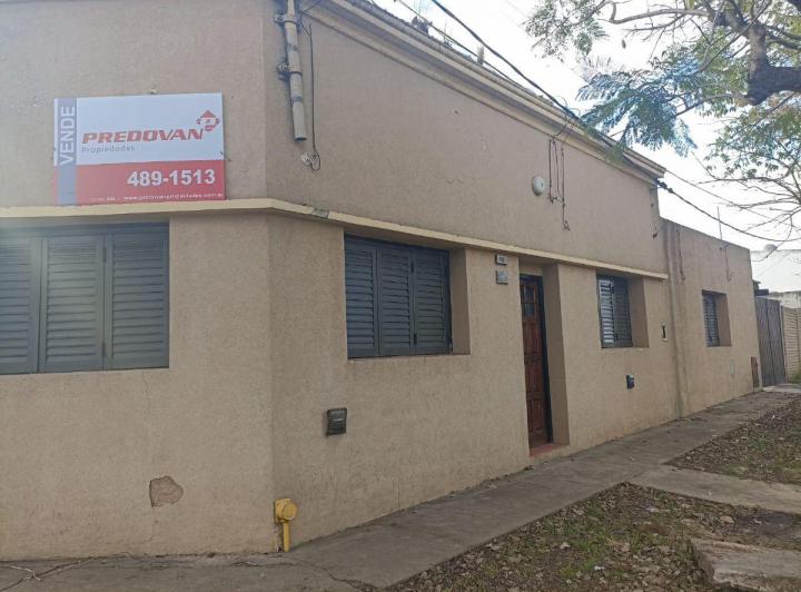 Casa · 60m² · 3 Ambientes · 1 Cochera