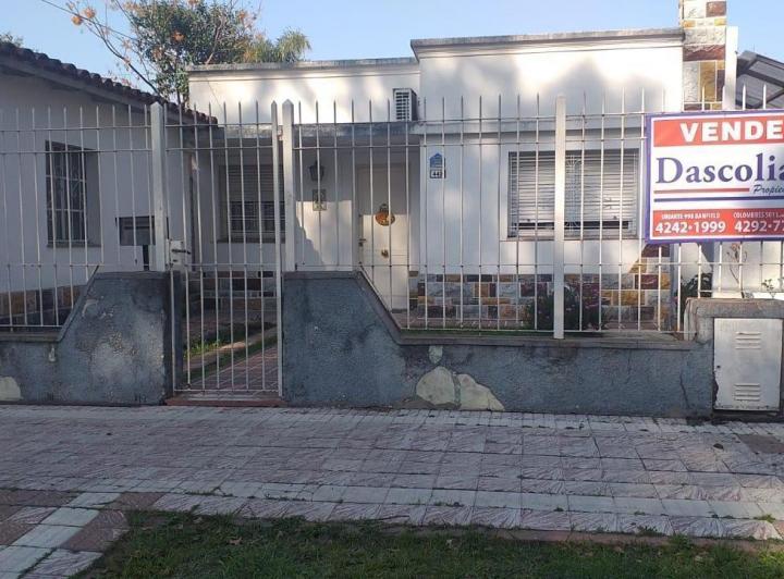 Casa · 1m² · 3 Ambientes · 1 Cochera