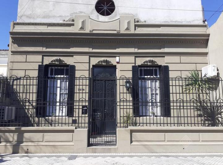 Casa · 140m² · 4 Ambientes