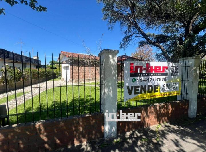 Casa · 224m² · 5 Ambientes · 1 Cochera