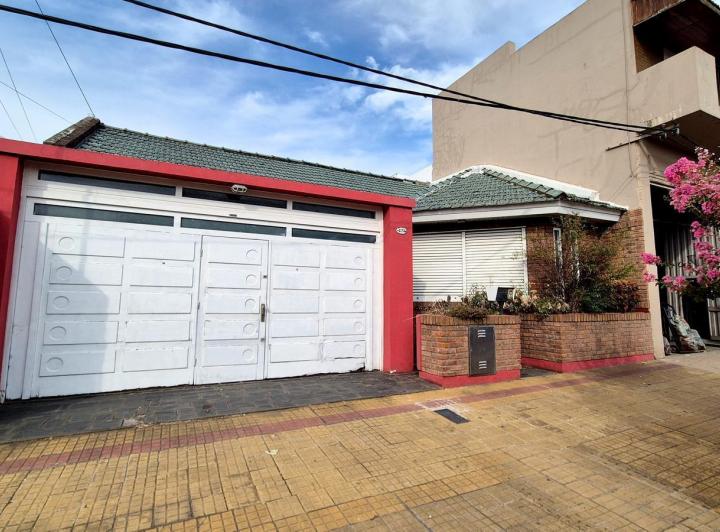 Casa · 183m² · 4 Ambientes · 1 Cochera