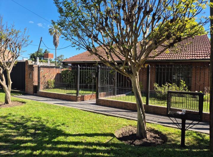 Casa · 135m² · 4 Ambientes · 1 Cochera