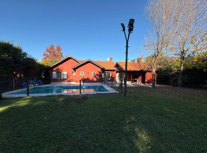 Casa · 170m² · 4 Ambientes