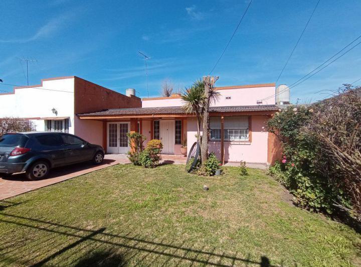 Casa · 128m² · 3 Ambientes · 1 Cochera
