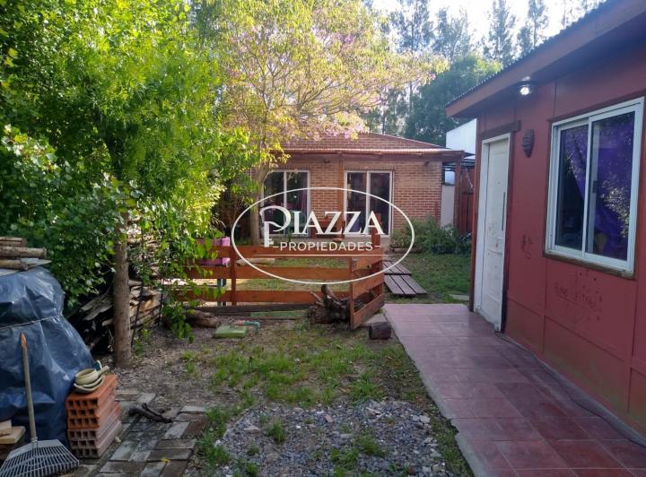 Casa · 57m² · 5 Ambientes · 1 Cochera