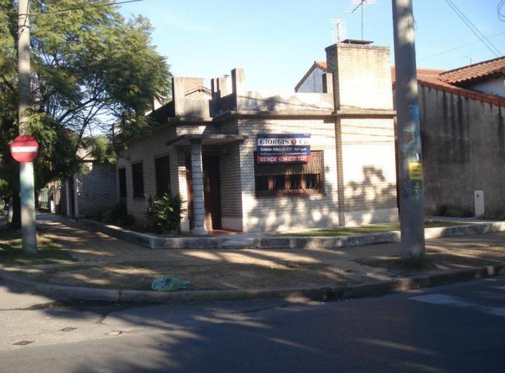 Casa · 114m² · 3 Ambientes · 1 Cochera