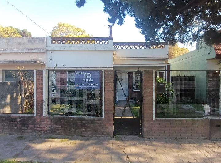 Casa · 80m² · 3 Ambientes · 3 Cocheras