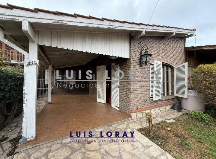 Casa · 177m² · 4 Ambientes · 2 Cocheras