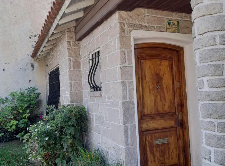 Casa · 112m² · 5 Ambientes · 1 Cochera