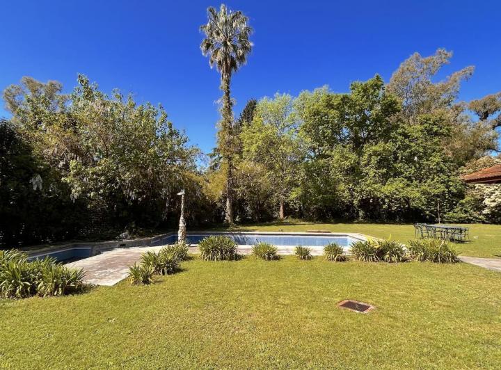 Casa · 286m² · 3 Dormitorios