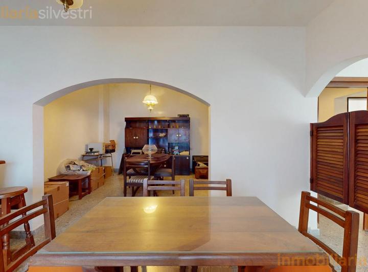 Casa · 177m² · 4 Ambientes · 1 Cochera
