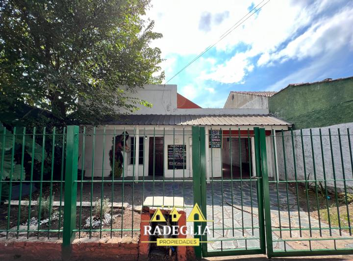 Casa · 100m² · 4 Ambientes · 6 Cocheras
