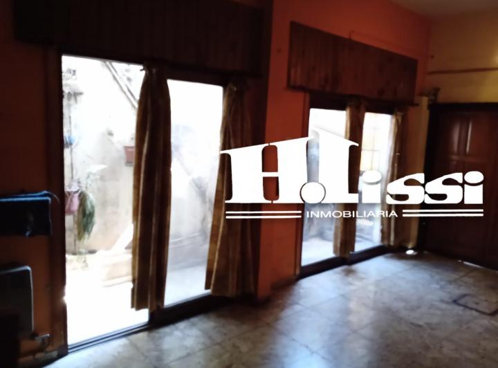 Casa · 80m² · 4 Ambientes · 1 Cochera